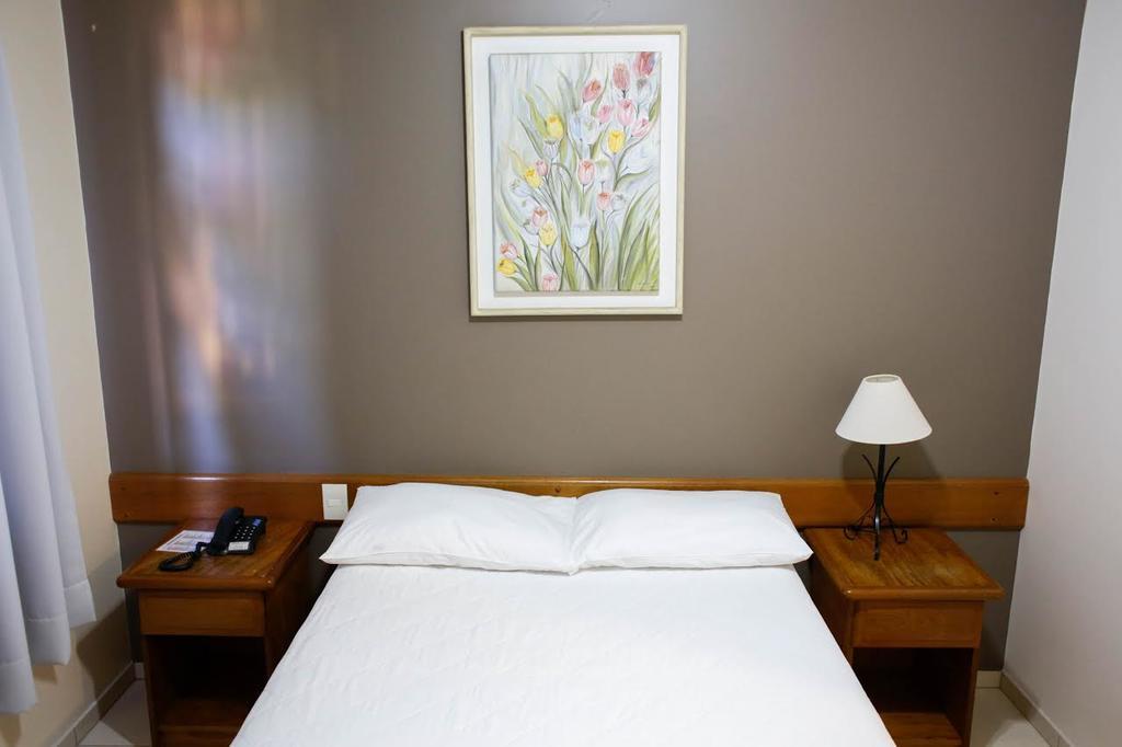 Hotel Abib Irati  Εξωτερικό φωτογραφία